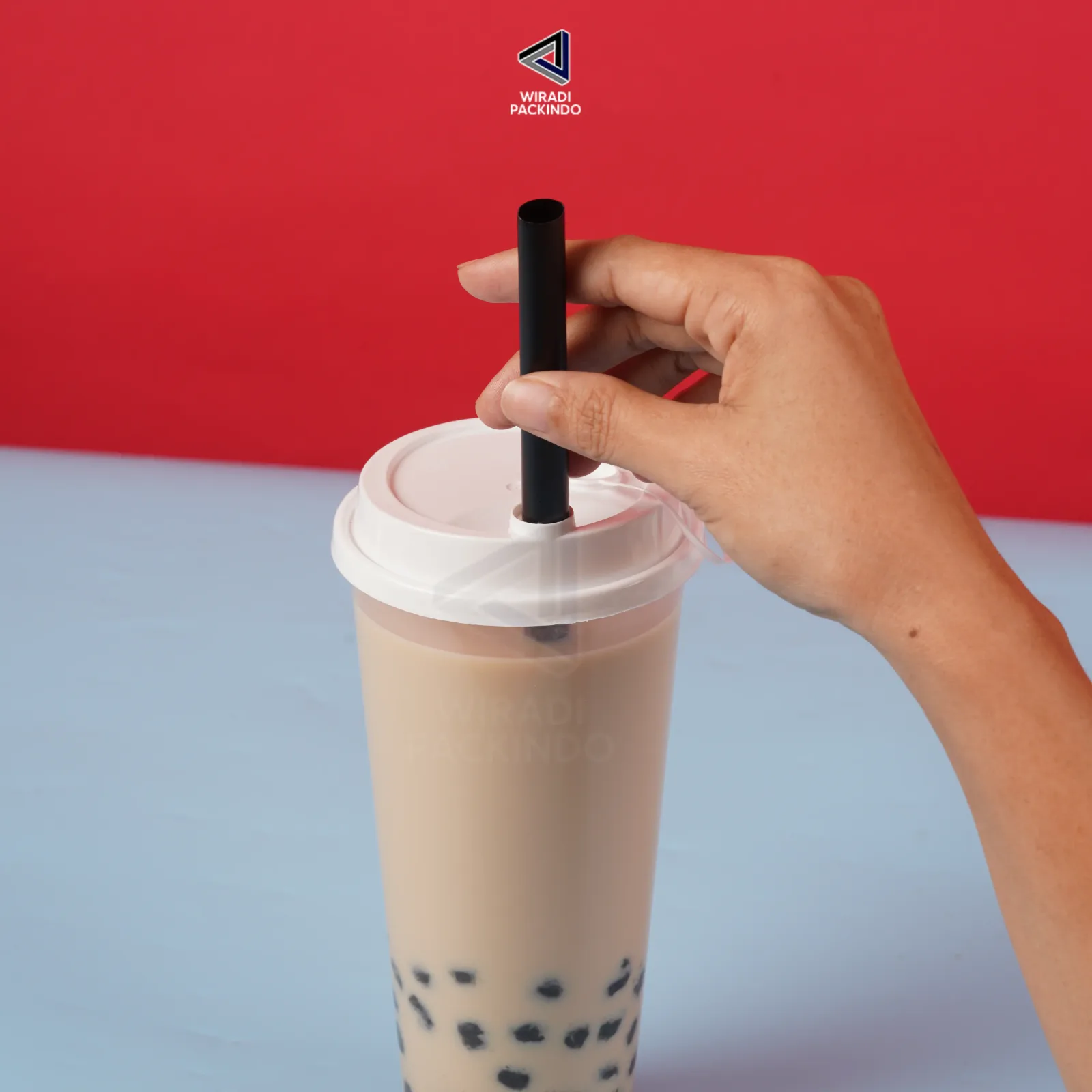 Sedotan Plastik Hitam